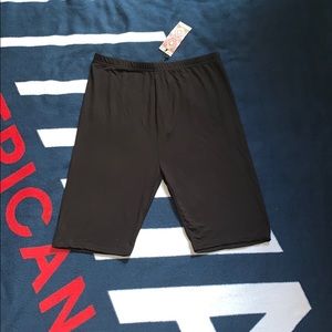 BooHoo hi rise biker short